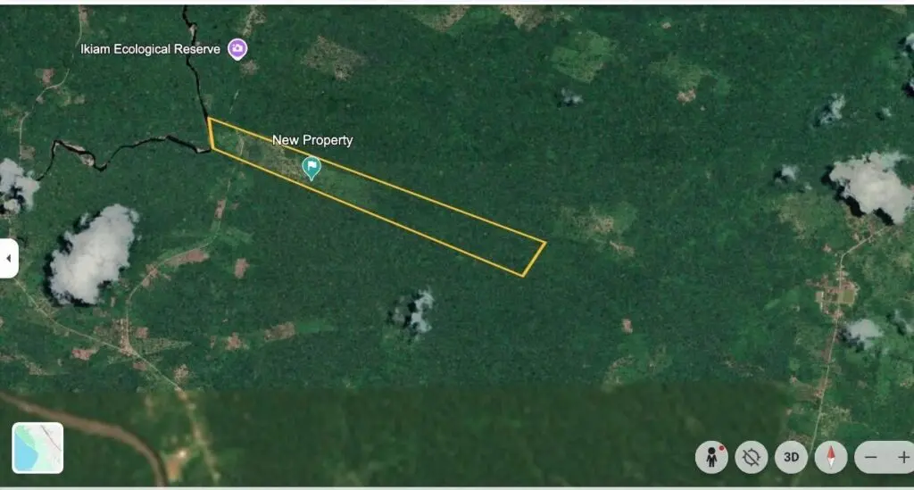 Satellite map outlining in yellow the land to be purchased to extend IKIAM Reserve in Ecuador.